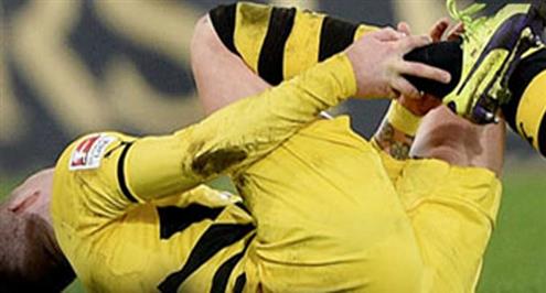 بالفيديو..إصابة ريوس المروعة..أنشيلوتي على طريقة رونالدو..رامسي يهين بلاكيت فى لقطات السبت الأوروبي